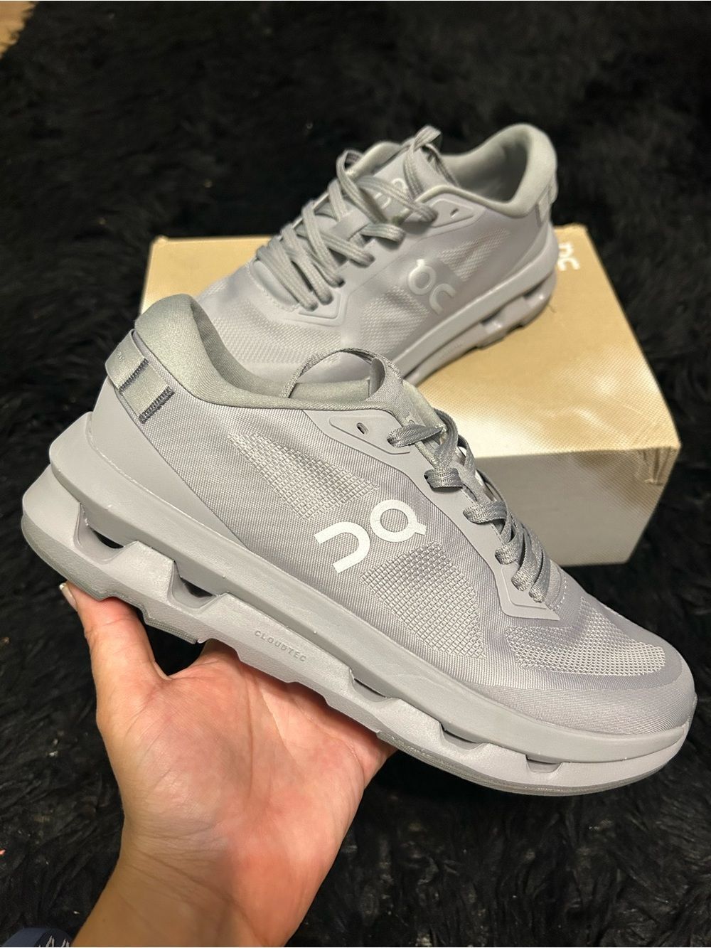 ON CLOUDZONE alloy rock athletic running lace up shoes sneakers women’s 7.5 new